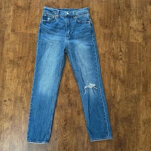 GAP RIP LIGHT WASH HIGH RISE STRAIGHT JEANS